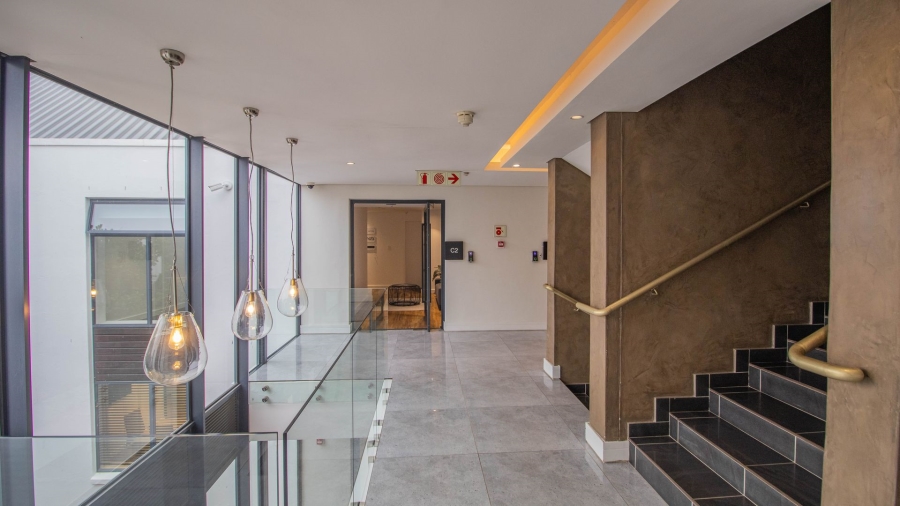 To Let commercial Property for Rent in Val De Vie Estate Western Cape